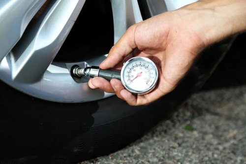 Why Is My Car's Tire Light On?