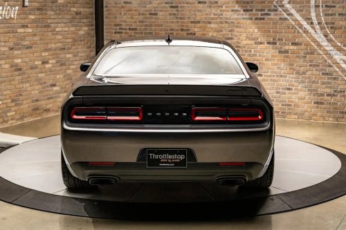 2018 Dodge Challenger SRT Hellcat Widebody Keeps Manual Muscle Alive With 707 Supercharged Horsepower