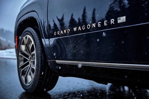 Jeep Recalls Nearly 202,000 SUVs Because Tire Warning May Fail