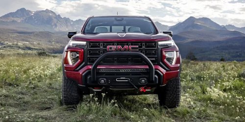 GMC, GMC Canyon Falls Short In Two Key IIHS Safety Tests
