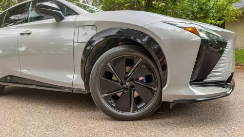 Lexus, 2026 Lexus RZ 550e F SPORT Review: A Swift Luxury Bargain With a Short Leash