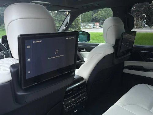 I Drove the 2026 Lexus LX 600 Luxury. Why Choose This Over the GX 550?