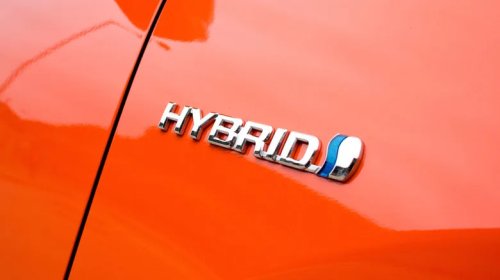 Do Hybrid Cars Require Less Frequent Oil Changes?
