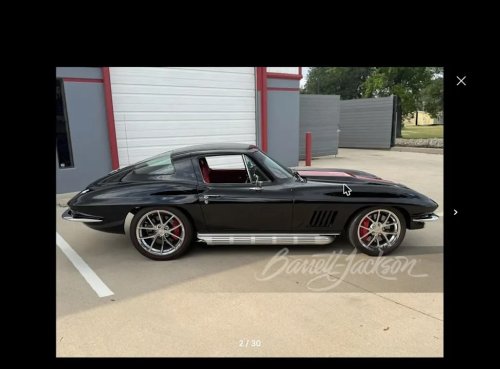 Restomod 1967 Corvette Hides 600HP LS3 Under That Split-Window Style