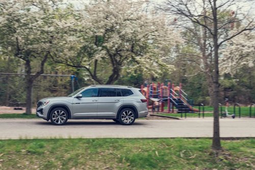Volkswagen, Volkswagen Atlas, Take a Closer Look at the 2026 Volkswagen Atlas SEL Premium R-Line (Photo Gallery)