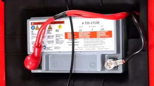 It's Important To Know The CCA Of Your Lawn Mower Battery