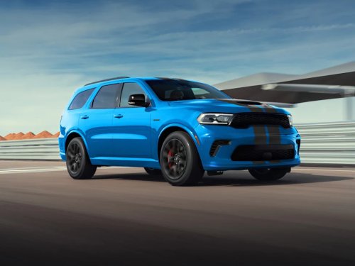 Dodge’s $50K Hemi Durango Sold Out In Just Six Hours