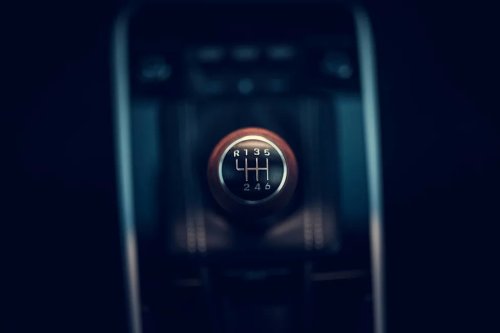 2027 Porsche 911 Carrera S Brings Back the Stick Shift