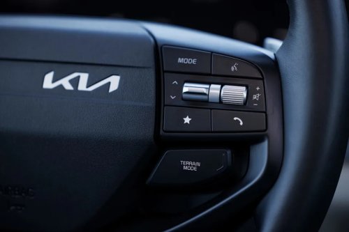 View Interior Photos of the 2026 Kia Sportage Hybrid