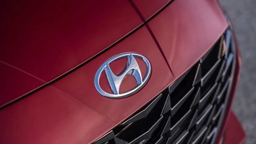 Hyundai, Hyundai Elantra, Nissan, Nissan Sentra, 2022 Hyundai Elantra vs 2022 Nissan Sentra: Which One Is More Reliable? There's One Clear Winner