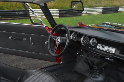 F1 champion Jochen Rindt’s Alfa Romeo GTA driven