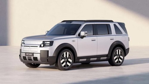 Freelander 8 Sets Guinness World Record For Highest Altitude Reached By A Hybrid