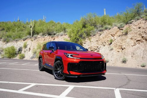 Nissan, Nissan Rogue, Toyota, Toyota RAV4, PHEV, 2026 Nissan Rogue Plug-In Hybrid vs. 2026 Toyota RAV4 PHEV: I Drove Both SUVs—Here's My Honest Comparison Review