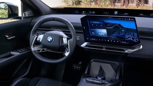 BMW, BMW Exec Says Young People Are To Blame For The Lack Of Physical Buttons In New Cars