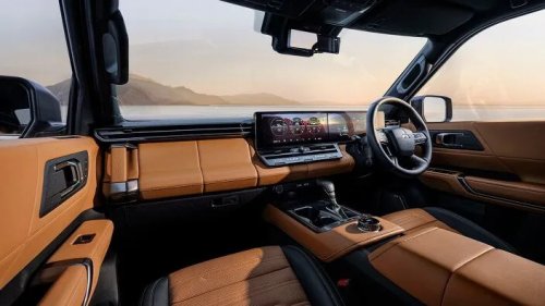 Reborn Mitsubishi Pajero Arrives To Take On The Toyota Land Cruiser