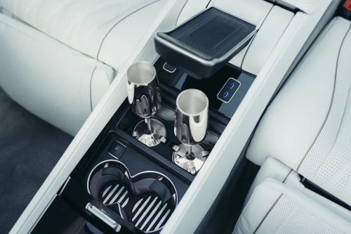 View Interior Photos of the 2027 Mercedes-Maybach GLS680