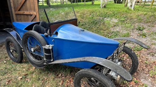 Rare 1934 Streamline car sells for £62,000