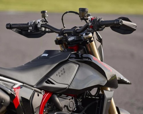 Ducati’s Lightweight Hooligan Moto Just Got a Dose of Refined Stealth