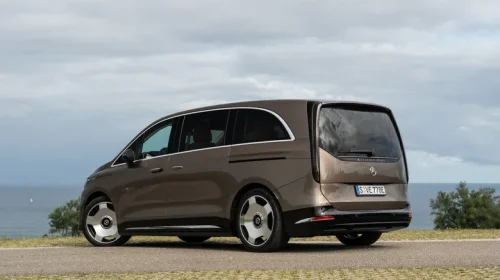 2028 Mercedes-Benz VLE First Drive: Your 8K Living Room On Wheels Has Arrived