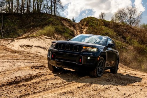 Jeep’s Core Family Hauler Is Getting Its Mojo Back, Just Not How Fans Hoped