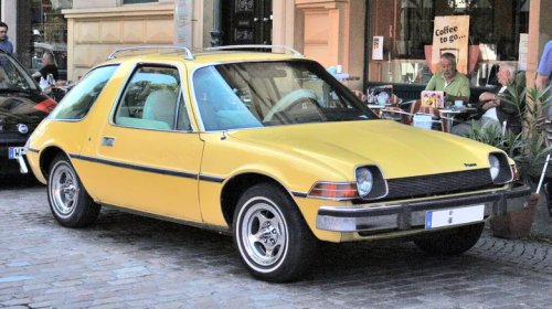 5 '70s Sales Flops That Became Classics, And 5 Popular Cars That Didn't