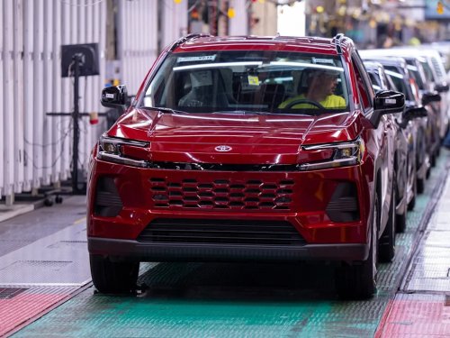 Toyota’s Electric Highlander Has Been Pushed Back To Next Year