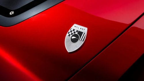 McLaren, The McLaren McL 6GT Concept Previews a Stick-Shift V-8 Hypercar for 2028
