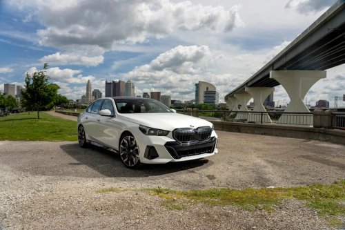 View Exterior Photos of the 2026 BMW 540i xDrive