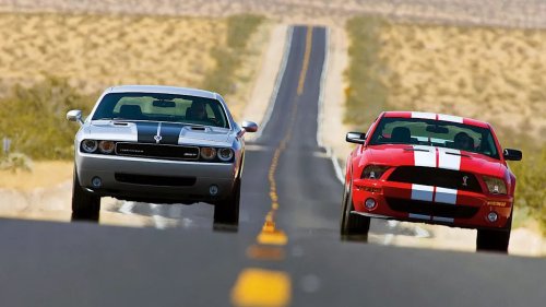 Dodge, Dodge Challenger, Ford, Dodge Challenger SRT8 vs. Ford Shelby GT500: The 2008 Muscle Car Battle Nobody Saw Coming