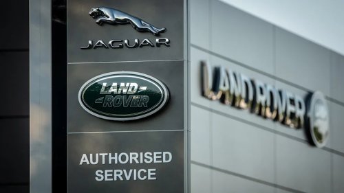Jaguar, Land Rover, Rover, Jaguar Land Rover recalls 23,000 SUVs over risk of sudden drive power loss