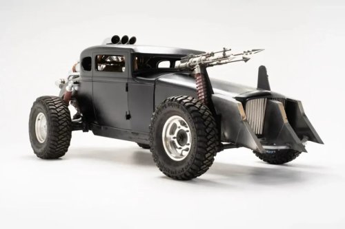 You Can Now Buy an Officially Licensed, Screen-Accurate Mad Max Car for $400k
