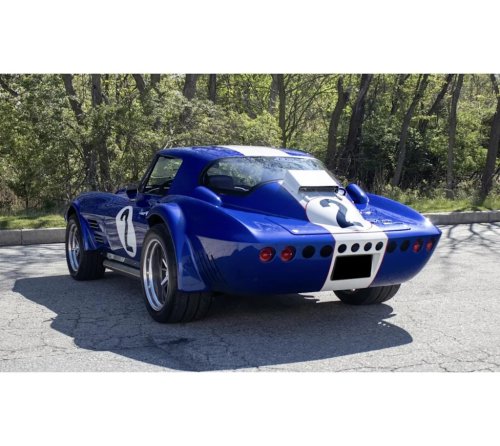 GM-Authorized Superformance 1963 Corvette Grand Sport Packs 635-HP LS9 And A 6-Speed