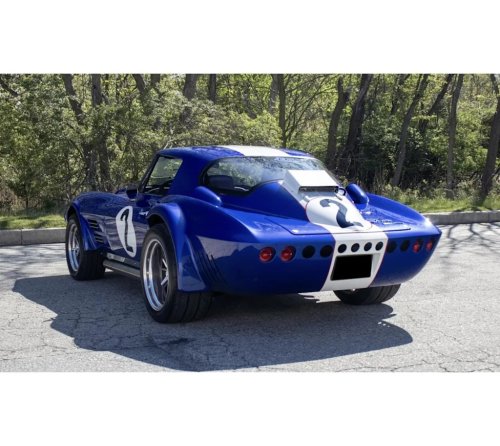 GM, GM-Authorized Superformance 1963 Corvette Grand Sport Packs 635-HP LS9 And A 6-Speed