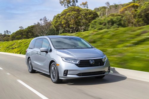 Honda, Honda Odyssey, Honda Recalls 325,588 Odyssey Minivans Due to Potentially Faulty Rearview Cameras