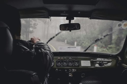 Rain Sensors Used to Be a Comfort Feature. Now They're Rewriting What a Windshield Costs to Replace
