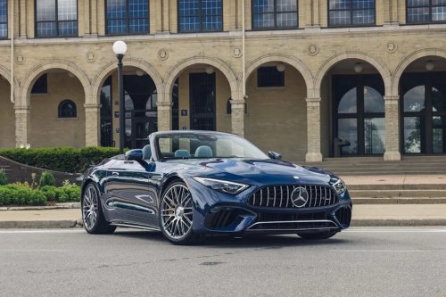 See Exterior Pics of the 2026 Mercedes-AMG SL63 S E Performance