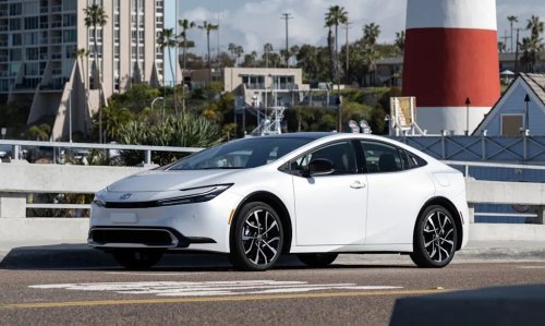 Toyota, The Exact Price Difference Between a 2026 and 2027 Toyota Prius