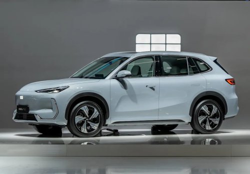 Volvo, Geely, Battery, Volvo Could Get Geely’s 621-Mile Solid-State Battery Tech Next Year