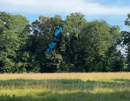 YouTubers Bought a Giant “Flying Car” From Temu, And It Actually Flew—Until It Didn’t