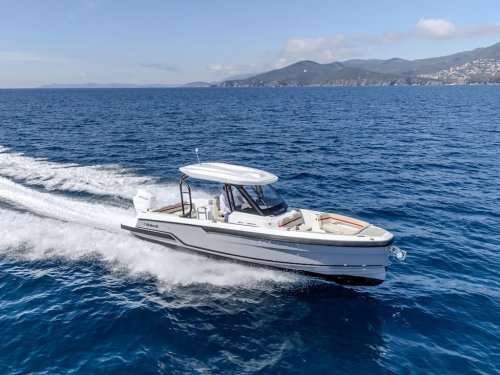 Boat Test: 2026 Wellcraft 28 T-Top