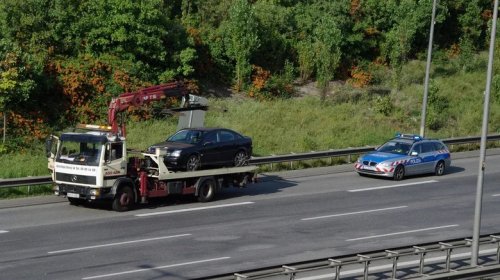 5 Rules You Should Know Before Driving On The Autobahn
