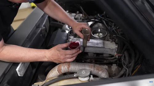 Family’s Abandoned DeLorean Gets Cleaned For The First Time In 25 Years