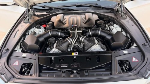 BMW, BMW M5, A 560-HP BMW M5 For $18K? Someone Just Got One