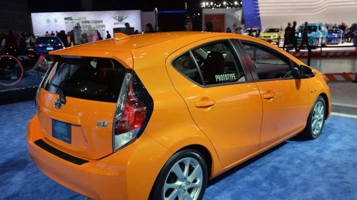 Toyota, Toyota Prius, Chevrolet, 2015 Toyota Prius vs 2015 Chevrolet Volt: Which One Is More Reliable? There's One Clear Winner
