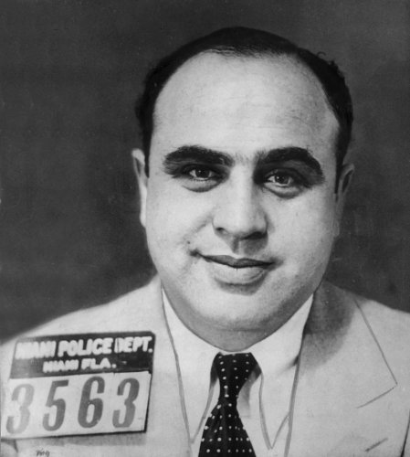 4 Notorious Gangster Cars Throughout History