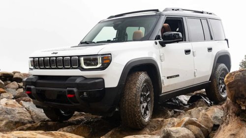 The Jeep Recon Was Driven On The Highway Until It Died. Its Range Fell Short