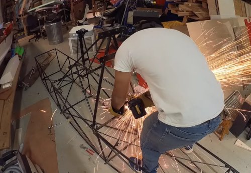 YouTuber Builds 40-MPH Gas-Powered “Snow Plane” to Survive a Blizzard—But Still Couldn’t Get Chicken Wings