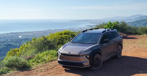 Akio Toyoda Wants Gas Engines, Not Electric Motors
