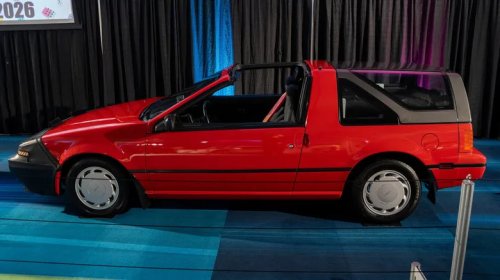 5 Cars That Did Modular Bodywork Before The Slate Truck