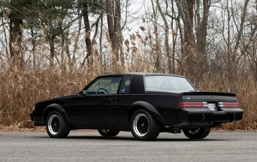 Buick, 1,111-Mile 1987 Buick Grand National Hides An LS3 V8 Under Its GNX-Style Skin